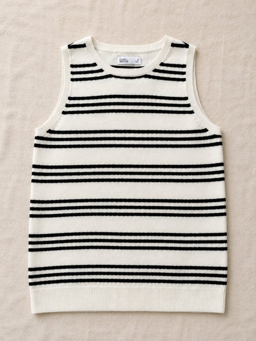 Croft & Barrow Black & White Striped Sleeveless Sweater Tank | Medium
